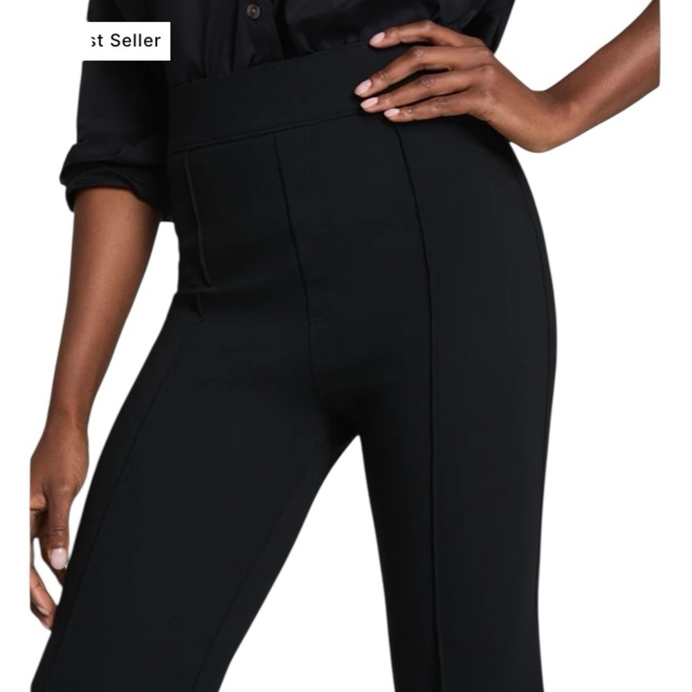 NWOT Spanx SUPER smooth point flare pant. Size S. - Picture 4 of 8